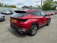 Used Hyundai Tucson SE 150 HP (110 kW) 2023 Red SUV
