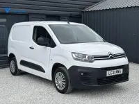 Used Citroën Berlingo 75 HP (55 kW) 2021 White MPV