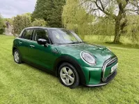Used Mini Cooper Classic 136 HP (100 kW) 2022 Green Hatchback
