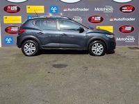 Used Dacia Sandero Comfort 90 HP (66 kW) 2022 Hatchback