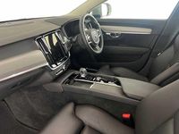 Used Volvo V90 Plus 235 HP (172 kW) 2023 Silver dawn Estate