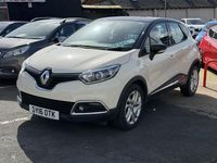 Used Renault Captur Dynamique 90 HP (66 kW) 2016 White SUV