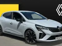 Used Renault Clio Techno 90 HP (66 kW) 2025 Grey  Hatchback