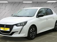 Used Peugeot 208 Allure+ 100 HP (73 kW) 2023 White Hatchback