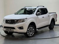 Used Nissan Navara Tekna 190 HP (139 kW) 2018 White Pickup