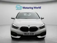 Usado BMW 116 116 CV (85 kW) 2024 Blanco Utilitario