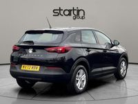 used Vauxhall Grandland X 1.2 TURBO DESIGN EURO 6 (S/S) 5DR PETROL FROM 2023 FROM REDDITCH (B98 0HX) | SPOTICAR