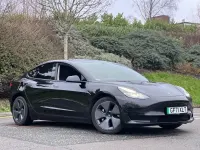 Usado Tesla Model 3 Standard Range 208 kW (283 CV) 2021 Negro Berlina