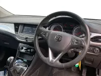 Gebraucht Vauxhall Astra SRi 145 PS (106 kW) 2020 Rot Kleinwagen