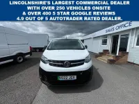 Used Vauxhall Vivaro 100 kW (136 HP) 2022 White MPV