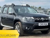 Begagnad Dacia Duster Lauréate 110 HK (80 kW) 2015 Grå SUV