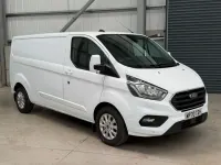 Used Ford Transit Custom Limited 170 HP (125 kW) 2020 White Van