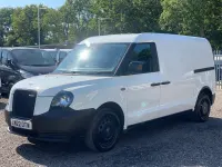 Used LEVC VN5 Business 150 HP (110 kW) 2022 White MPV
