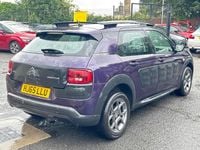 Used Citroën C4 Cactus Feel 100 HP (73 kW) 2015 Mauve/purple Hatchback