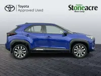 Used Toyota Yaris Design 116 HP (85 kW) 2023 Blue Hatchback