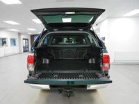 Used Toyota HiLux 150 HP (110 kW) 2017 Green Pickup