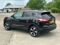 Used Nissan Qashqai N-Connecta 110 HP (80 kW) 2017 Black SUV