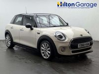 Used Mini Cooper Classic 136 HP (100 kW) 2019 White Hatchback