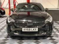 Używany Kia Stinger GT-Line 197 KM (144 kW) 2018 Czarny Hatchback