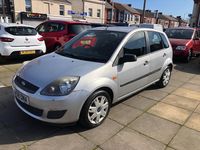 Used Ford Fiesta Style 96 HP (70 kW) 2009 Silver Hatchback