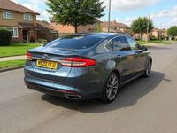 Usado Ford Mondeo Vignale 187 HP (137 kW) 2020 Azul Sedan