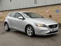 Used Volvo V40 SE 120 HP (88 kW) 2015 Silver Hatchback