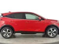 Used Nissan Qashqai N-Connecta 158 HP (116 kW) 2022 Red SUV