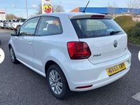 Used VW Polo SE 60 HP (44 kW) 2016 White Hatchback