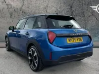 Usado Mini Cooper Hatch 113 kW (154 HP) 2026 Azul Citadino