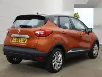 Used Renault Captur Dynamique 90 HP (66 kW) 2015 Orange/black SUV