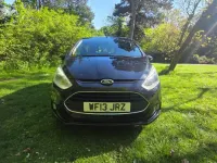 Usado Ford B-MAX Zetec 90 HP (66 kW) 2013 Preto Monovolume