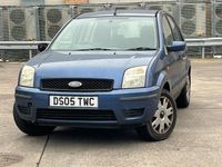 Used Ford Fusion 2005 Blue Hatchback