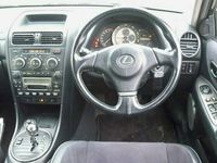 used Lexus IS200 2.0