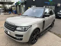 Begagnad Land Rover Range Rover SVAutobiography Dynamic Black 2017 Gul SUV