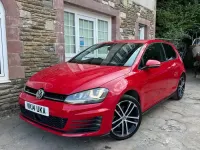 Used VW Golf VII GTD 181 HP (133 kW) 2014 Red Hatchback