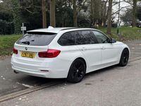 Used BMW 320 Efficient Dynamics 2017 White Estate