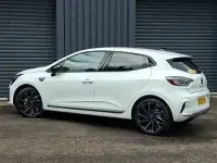 New Renault Clio Iconic Esprit Alpine 143 HP (105 kW) 2026 White Hatchback
