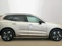 Used Volvo XC60 Plus 345 HP (253 kW) 2025 Gold SUV