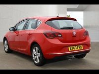 Second-hand Vauxhall Astra SRi 115 CP (84 kW) 2014 Roșu Hatchback