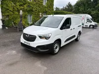 Used Vauxhall Combo Edition 100 HP (73 kW) 2021 White MPV