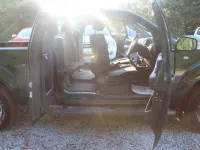 Used Nissan Navara 174 HP (127 kW) 2007 Green Pickup