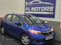 Używany Honda Jazz S 102 KM (75 kW) 2019 Niebieski Hatchback