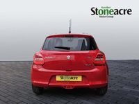 Usado Suzuki Swift SZ-L 81 HP (59 kW) 2023 Vermelho Citadino