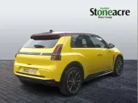 Used Renault R5 Iconic 110 kW (150 HP) 2025 Other Hatchback