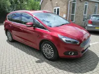 Used Ford S-MAX Titanium 165 HP (121 kW) 2019 Red MPV