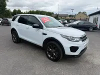 Used Land Rover Discovery 5 Landmark 2019 White SUV