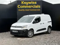 Used Citroën Berlingo 100 HP (73 kW) 2020 White MPV