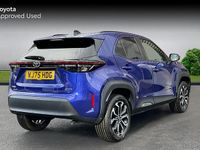 Used Toyota Yaris Hybrid Design 116 HP (85 kW) 2025 Juniper blue Estate