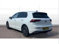 Second-hand VW Golf VIII Edition 130 CP (95 kW) 2023 Alb Hatchback