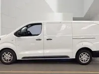 Used Vauxhall Vivaro 120 HP (88 kW) 2020 White MPV
